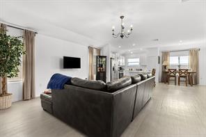 Building Photo - 211 Camargue Dr