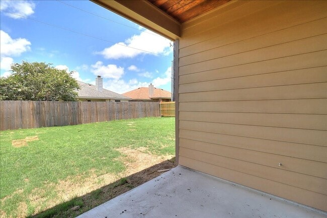 Building Photo - 3153 Seawolf Dr