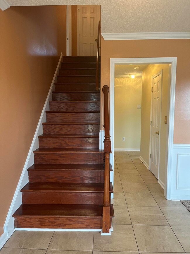 Building Photo - 4010 Nantucket Cir