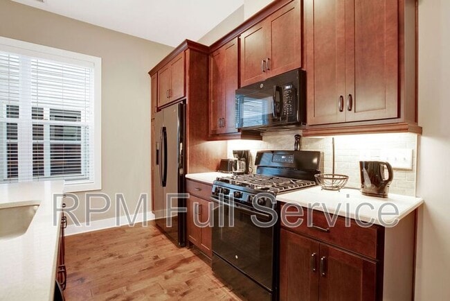 Building Photo - 508 Vernon Cir