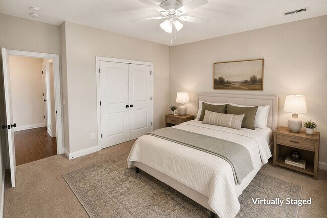 Building Photo - 7587 Crestridge Dr SE
