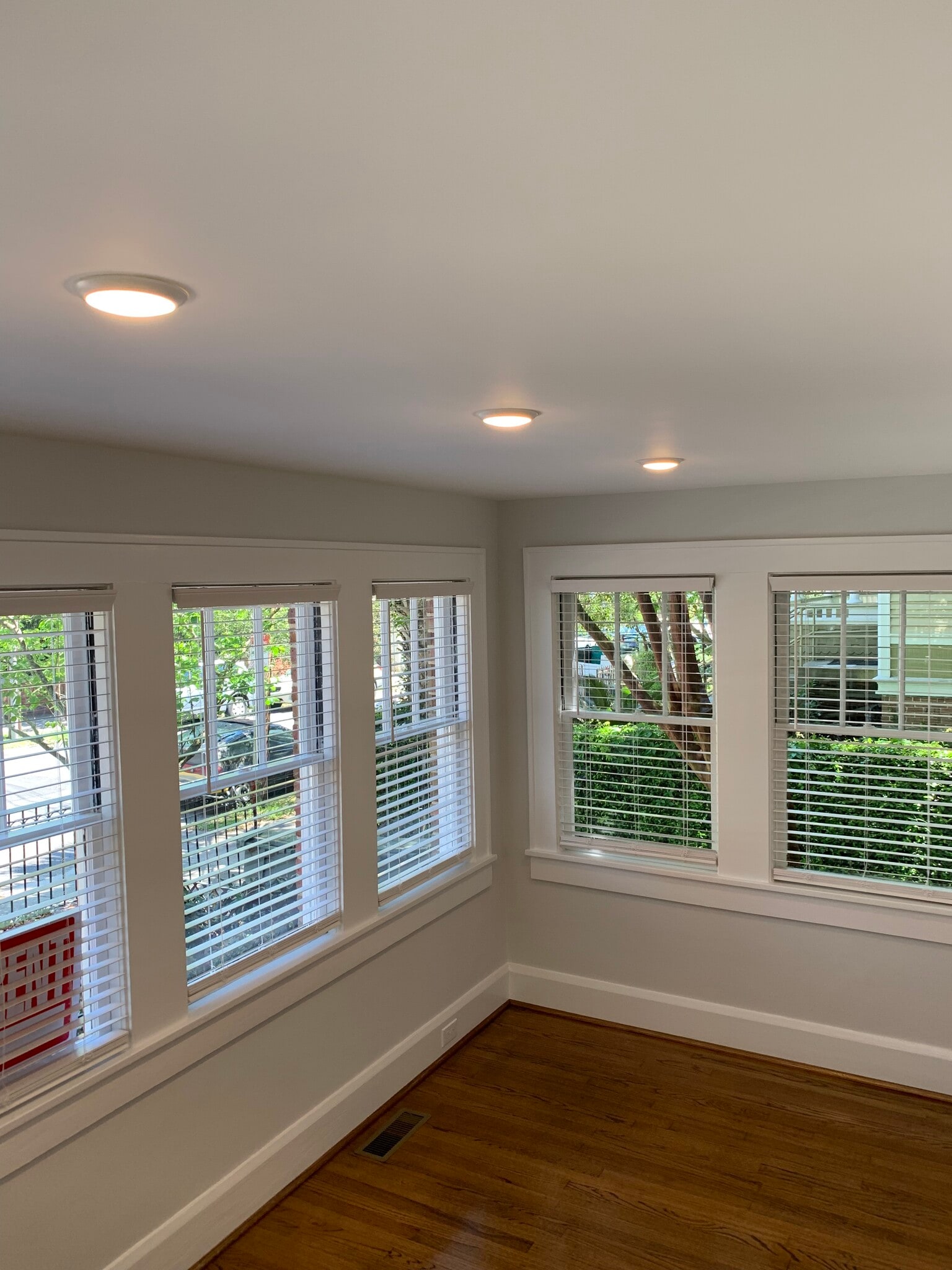 Building Photo - 41 B Smith Street