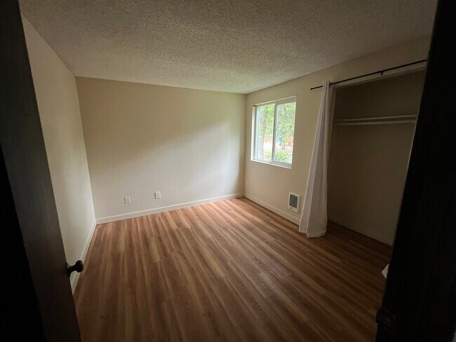 2nd Bmedroo - 6301 SW Valley Ave