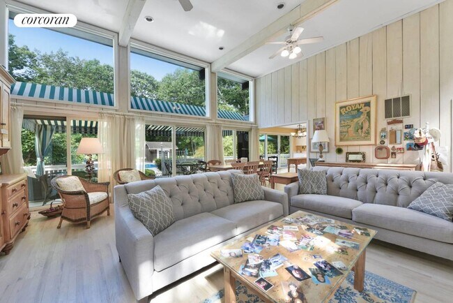 Building Photo - 73 Copeces Ln