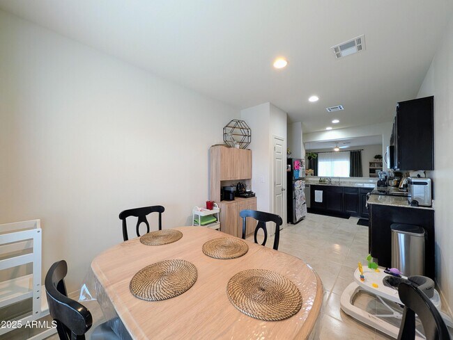 Building Photo - 24458 W Verlea Dr
