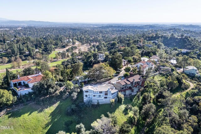 Building Photo - 363 Patrician Way