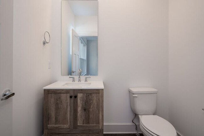 Building Photo - East Nashville Near Cleveland Park