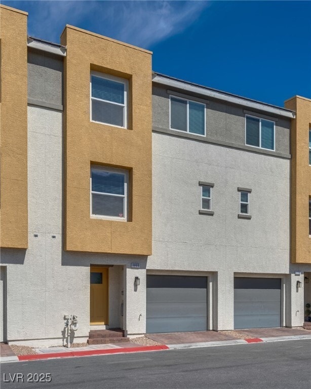 Building Photo - 3800 Enchanted Sky St