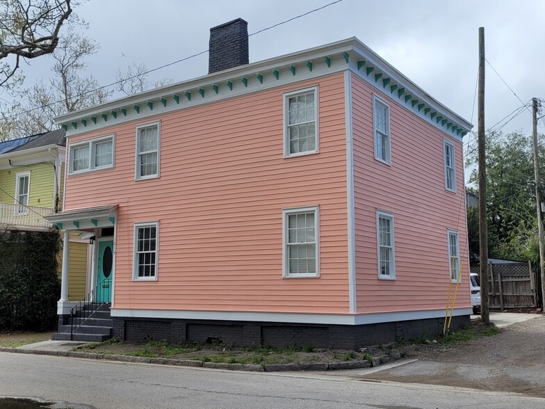 Java Place Duplex - 1215 Java Pl