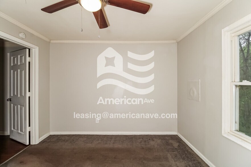 Building Photo - 390 Bud Smith Rd