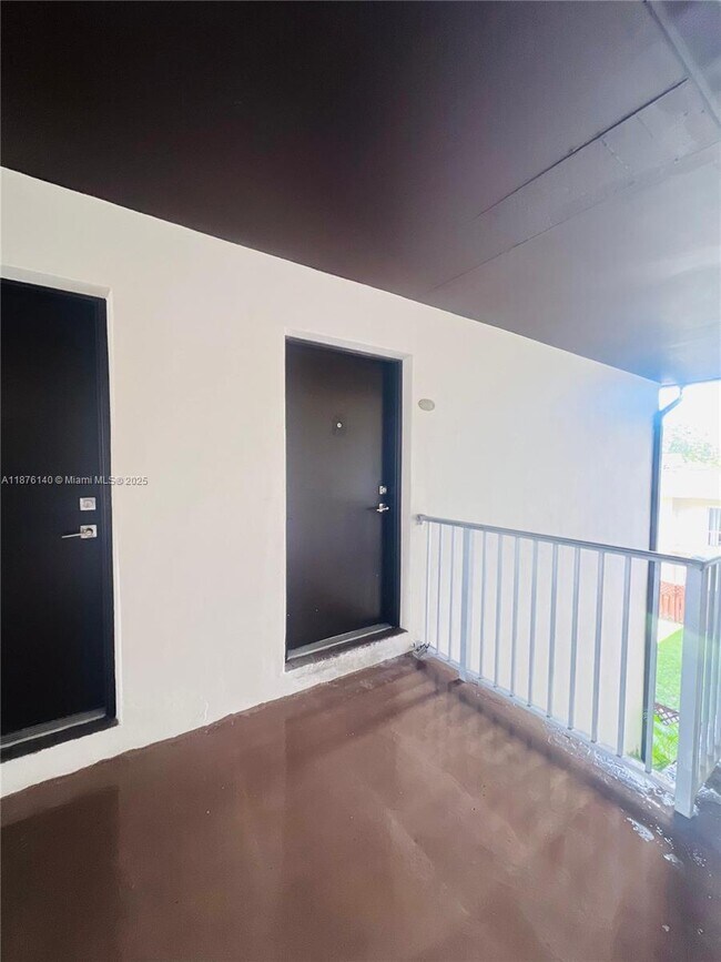 Building Photo - 8475 SW 94th St