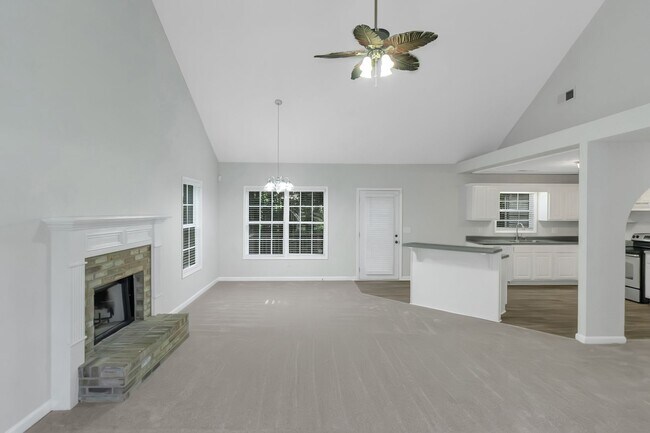 Building Photo - Gorgeous 3br 2bath ranch home in Covington...