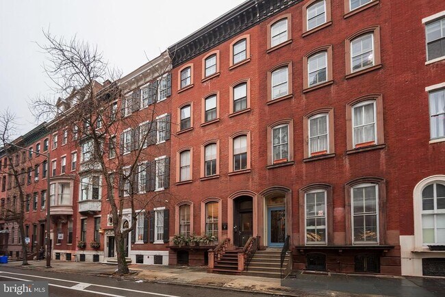 Building Photo - 1728 Spruce St