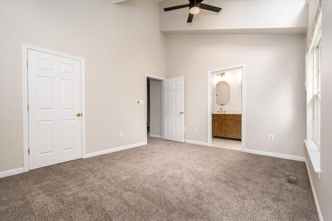 Building Photo - 77 Harbour Heights Dr