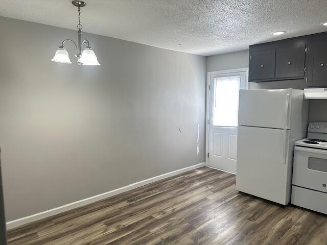 Building Photo - 2075 Clingan Dr NW