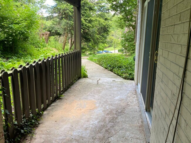 Building Photo - THE VILLAGES SOUTH 330