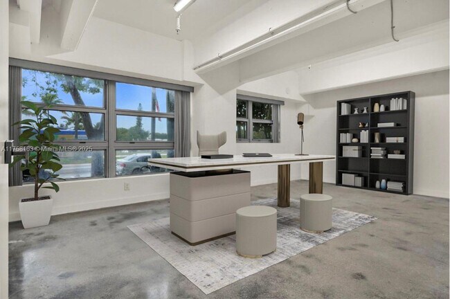 Building Photo - 4332 Collins Ave