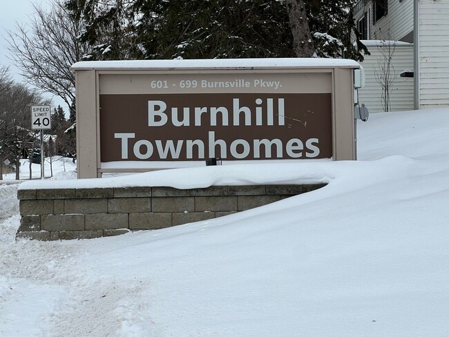 Building Photo - 611 E Burnsville Pkwy