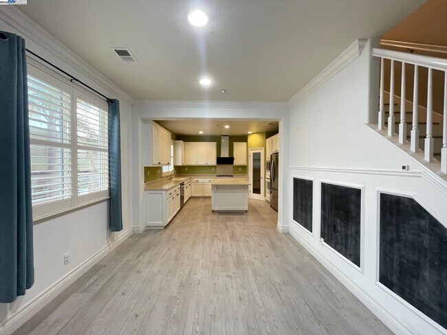 Building Photo - 2894 Lenzie Ct