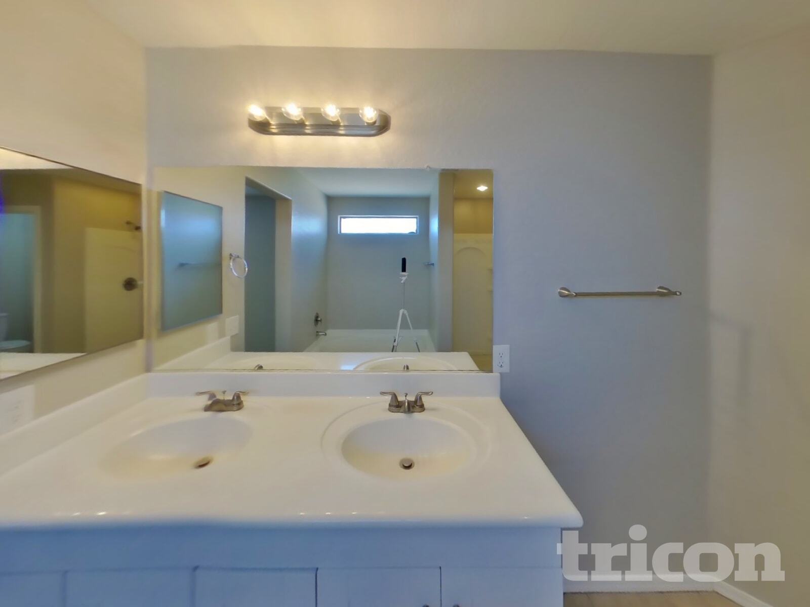 Building Photo - 2405 N 92nd Ln