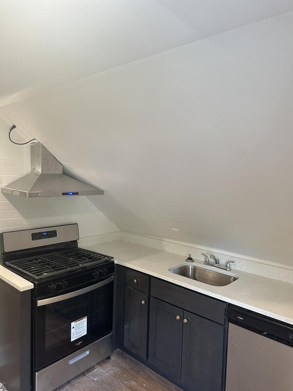 Building Photo - 46 N Jefferson St