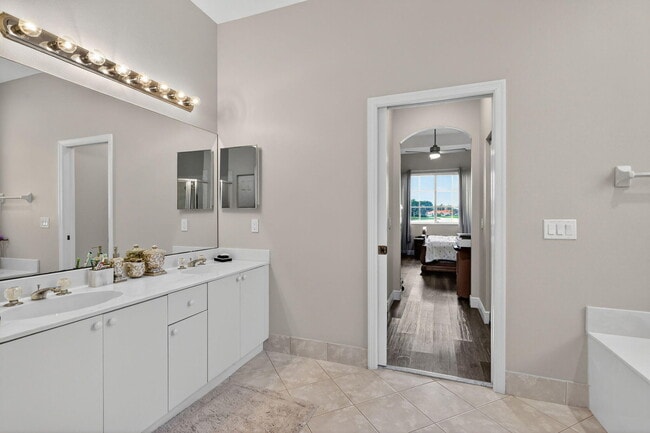 Building Photo - 8790 S San Andros