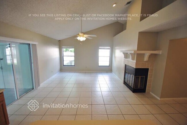 Building Photo - 1007 Neely St