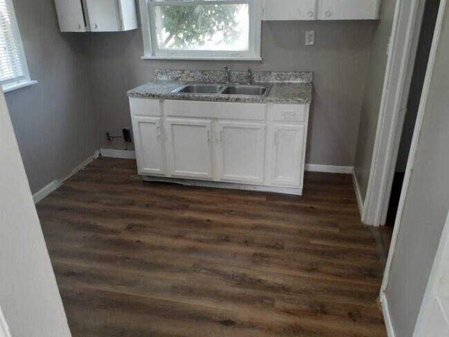 Building Photo - 6129/6131 Nimitz Dr. - RJ Lachance