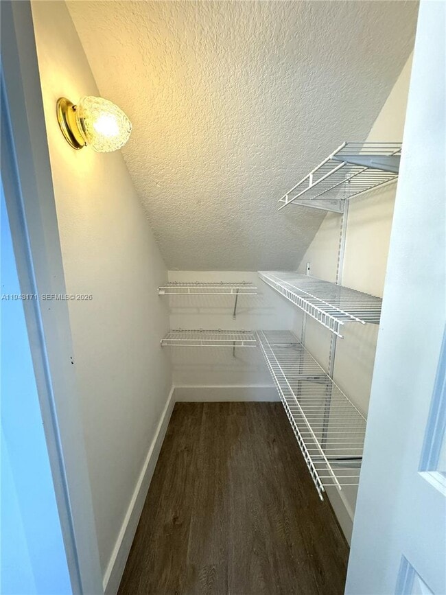 Building Photo - 3375 W 76th St