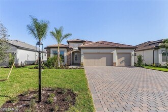 Building Photo - 18312 Ridgeline Dr