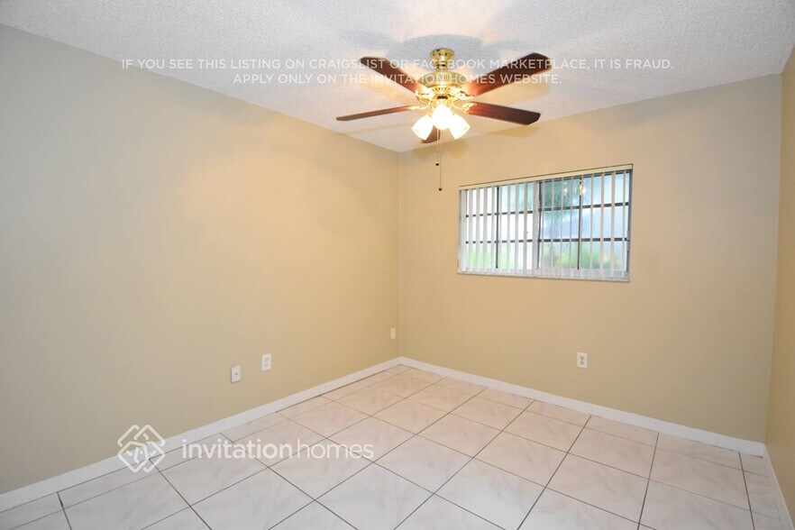 Building Photo - 14132 SW 166th Terrace