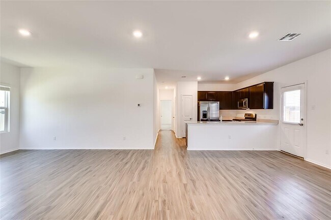 Building Photo - 362 Geode Glen