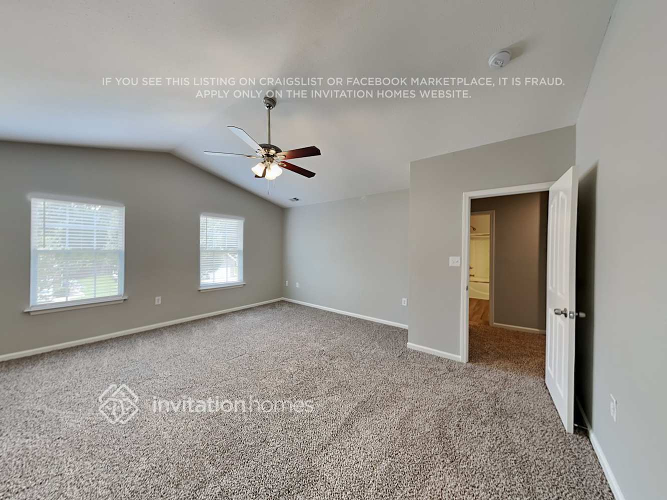 Building Photo - 10611 River Hollow Ct