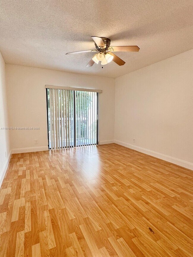 Building Photo - 8100 Geneva Ct