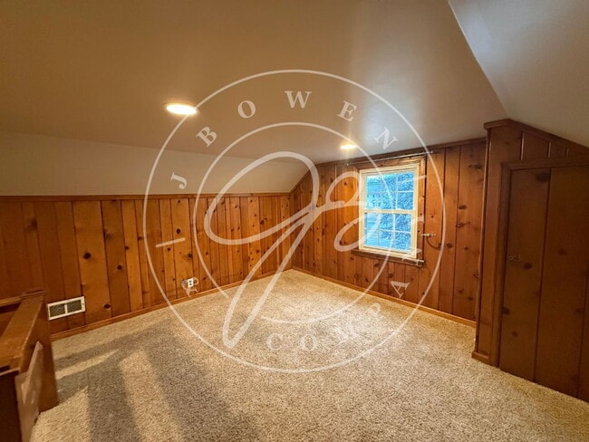 Building Photo - 4114 S Detroit Ave