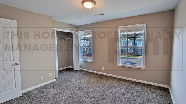 Building Photo - 311 Sam Houston Cir