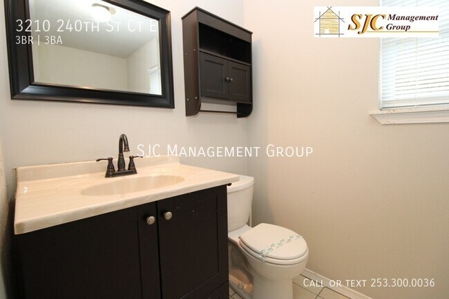 Building Photo - 3210 240th St Ct E