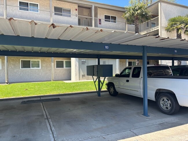 Building Photo - Surfside III / Port Hueneme / 1 bedroom on the 2nd floor with Oceanviews | Furnished monthly rental