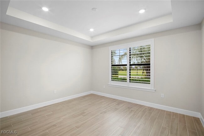 Building Photo - 19001 Aqua Shore Dr