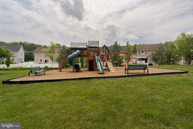 Building Photo - 405 Ocracoke Wy