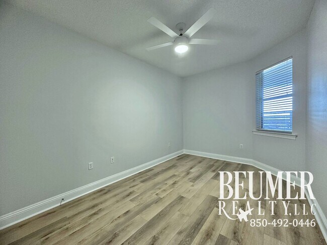 Building Photo - Discover your dream coastal retreat!