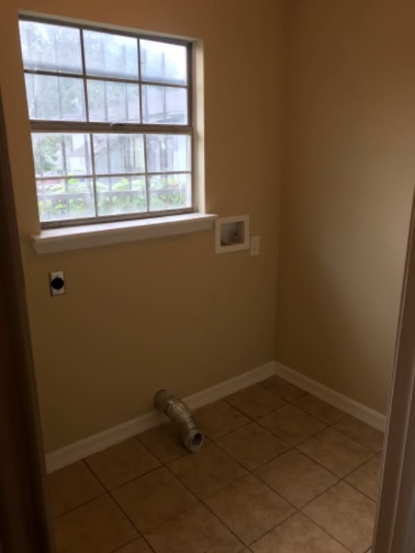 Building Photo - 6640 Avenue I