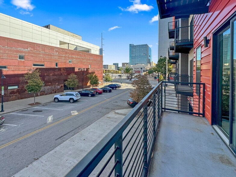 Building Photo - 110 N Boston Ave