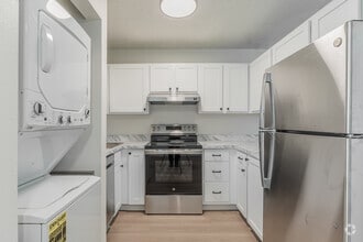 Interior Photo - IRONWOOD GREENS