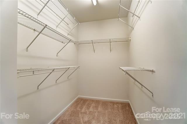 Building Photo - 5537 Werburgh St