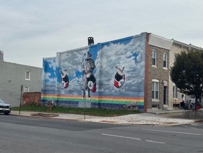 Building Photo - 821 N Collington Ave