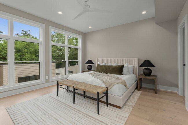 Building Photo - Stunning New Townhome in The Heart of East Nashville