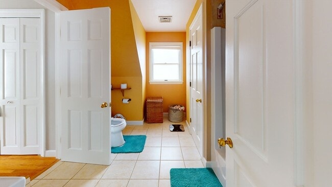 Building Photo - 11A Pearl St