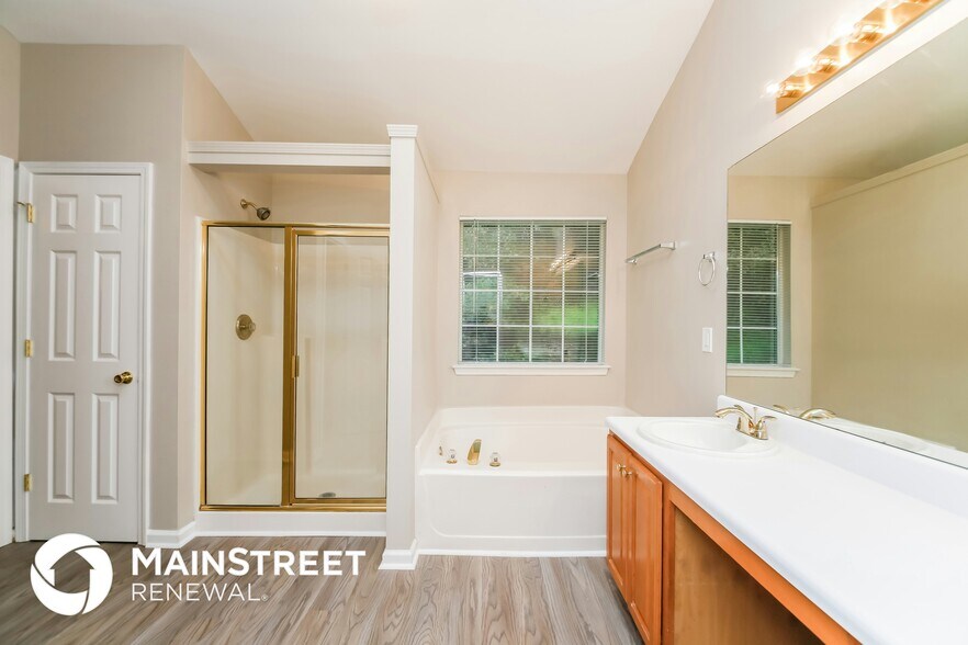 Building Photo - 4995 Cascade Hills Cir SW