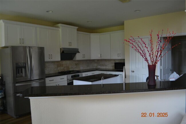Building Photo - 8307 Red Rooster Ln